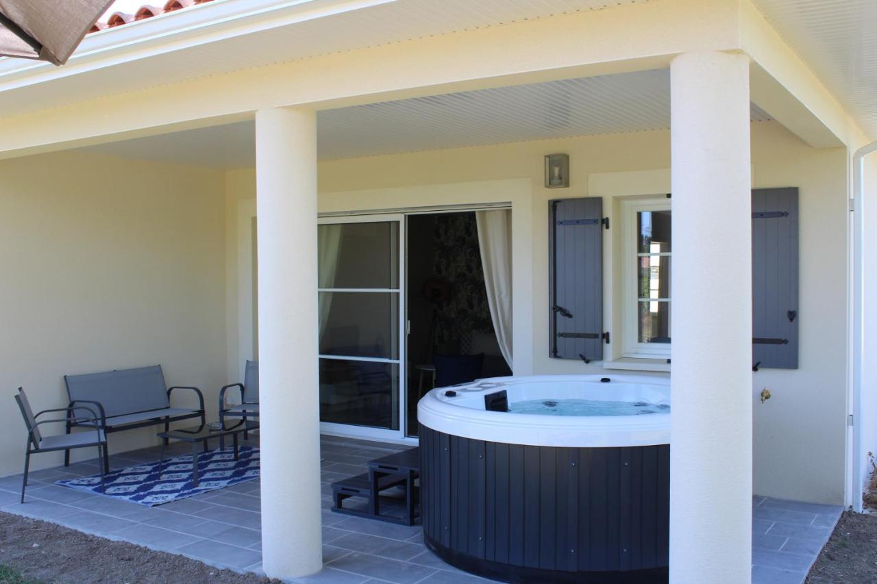 Gite Lou, Gite Famille Et Bien Etre Avec Jacuzzi Fontenay-le-Comte Zewnętrze zdjęcie